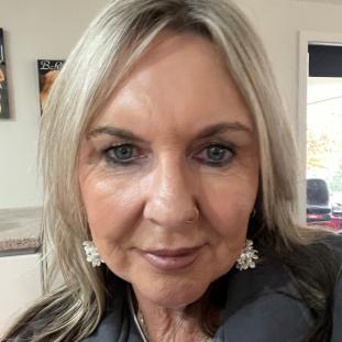Sharon Lee